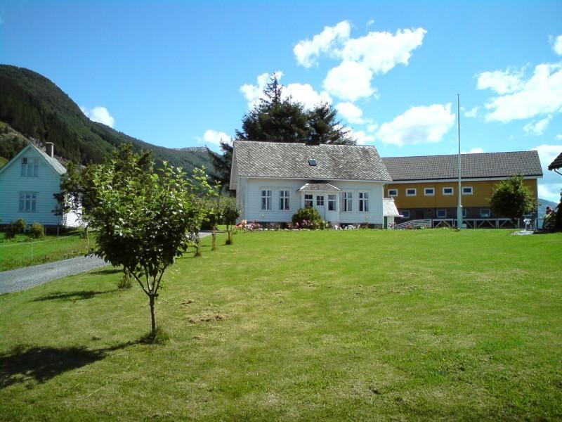 Dønhaug Gjestegard Uskedalen Exterior foto